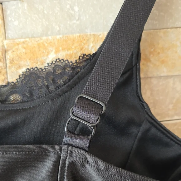 Streetwear Society Black Bra Top - Picture 6 of 6